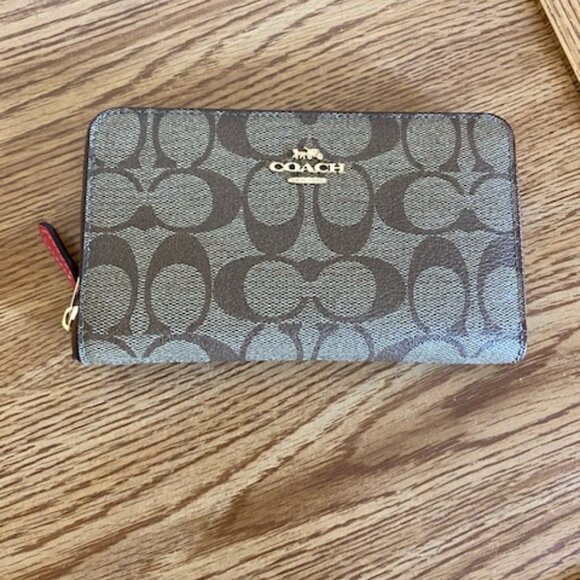 MEDIUM ID ZIP WALLET IN SIGNATURE CANVAS (COACH 88913) IM/BROWN/WATERMELON - Picture 1 of 3